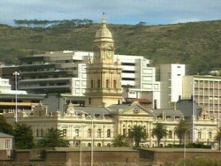 Blick vom Castle of Good Hope zur City Hall