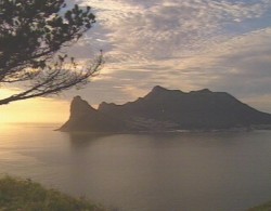 Abendlicher Blick vom Eastern Fort auf die Bucht von Hout Bay bei Kapstadt